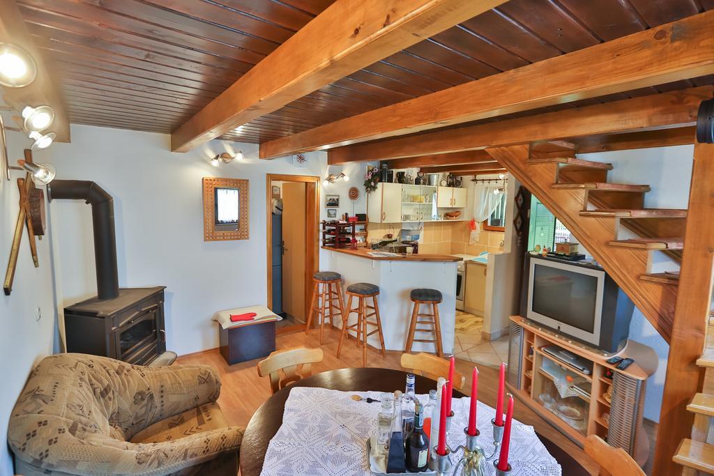 Holiday Home Trzan Josipdol Εξωτερικό φωτογραφία